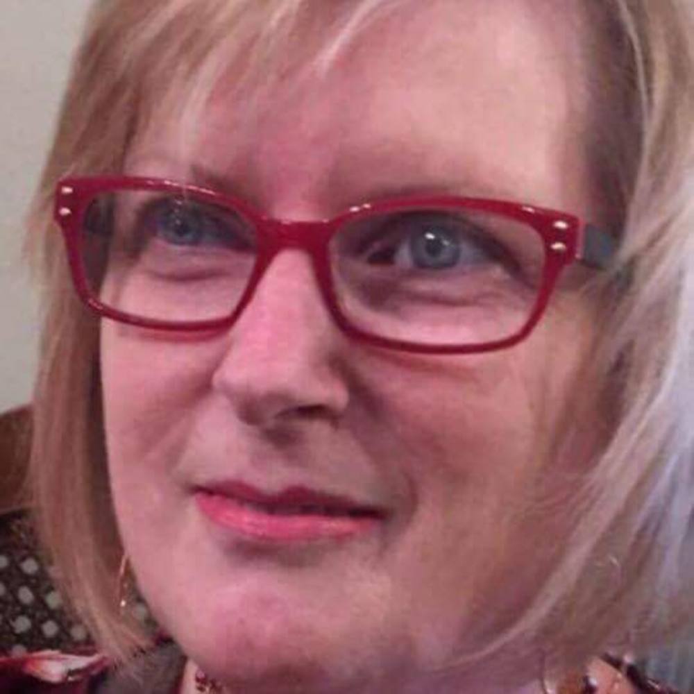 Meet your Posher, Linda